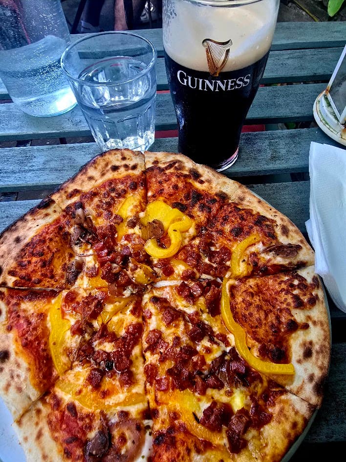 pizza_and_pint